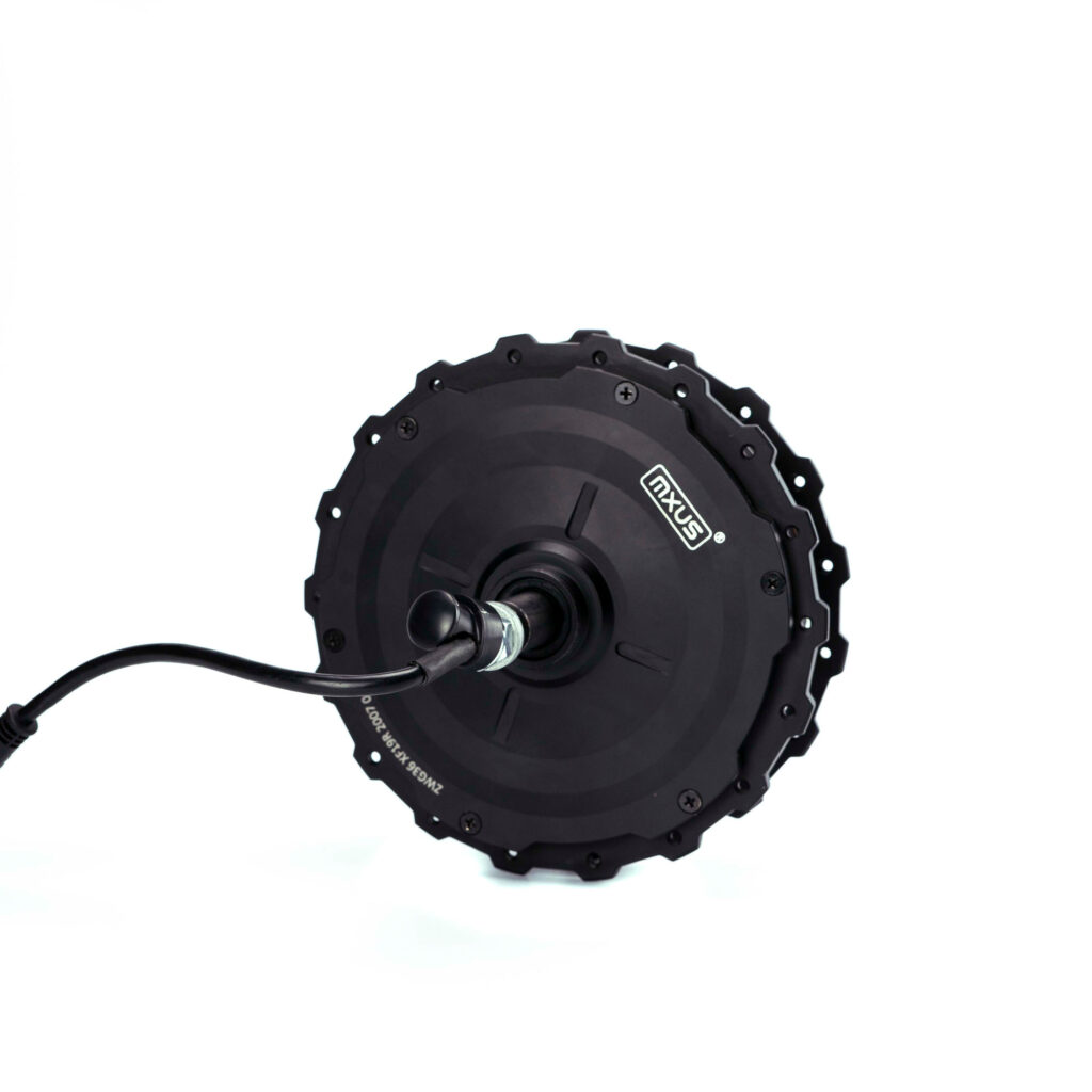Silnik 1000W Mxus XF15 montaż w tylnym kole